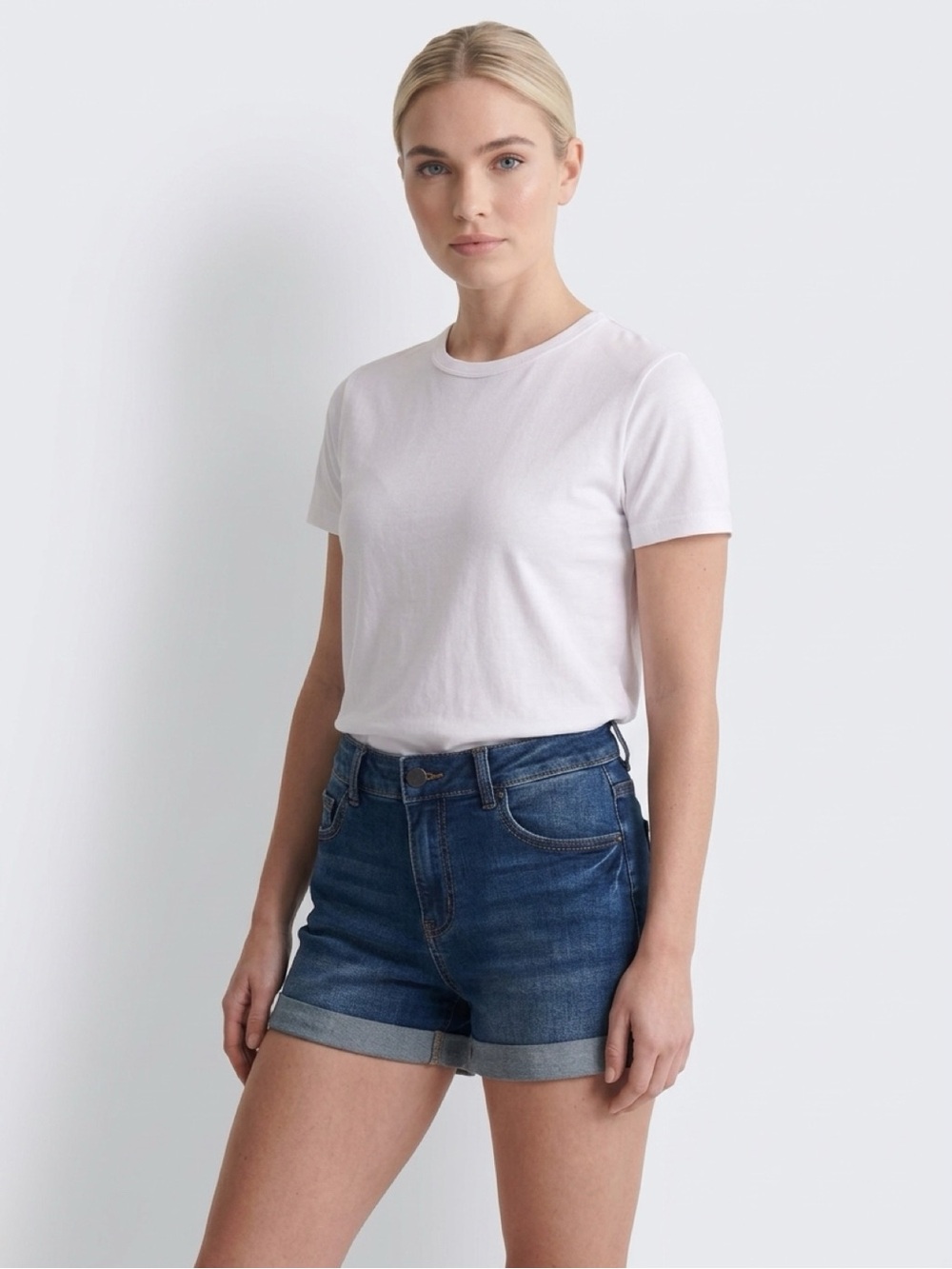 Wax Jean White Short Sleeve Crewneck Tee